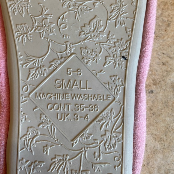 SLIPPER BUNDLE - Picture 4 of 4